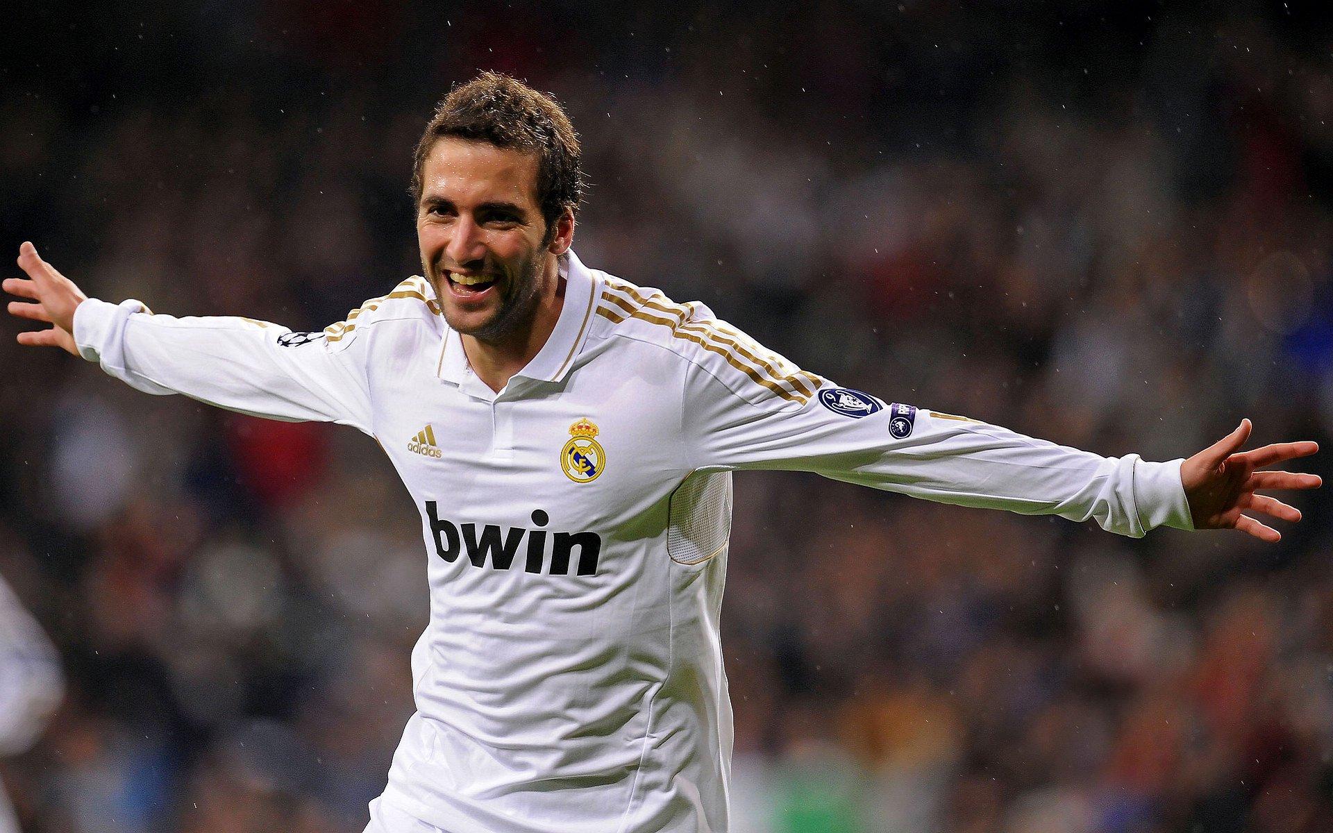 神话之名，绿茵之魂，当足球俱乐部与古老传说相遇