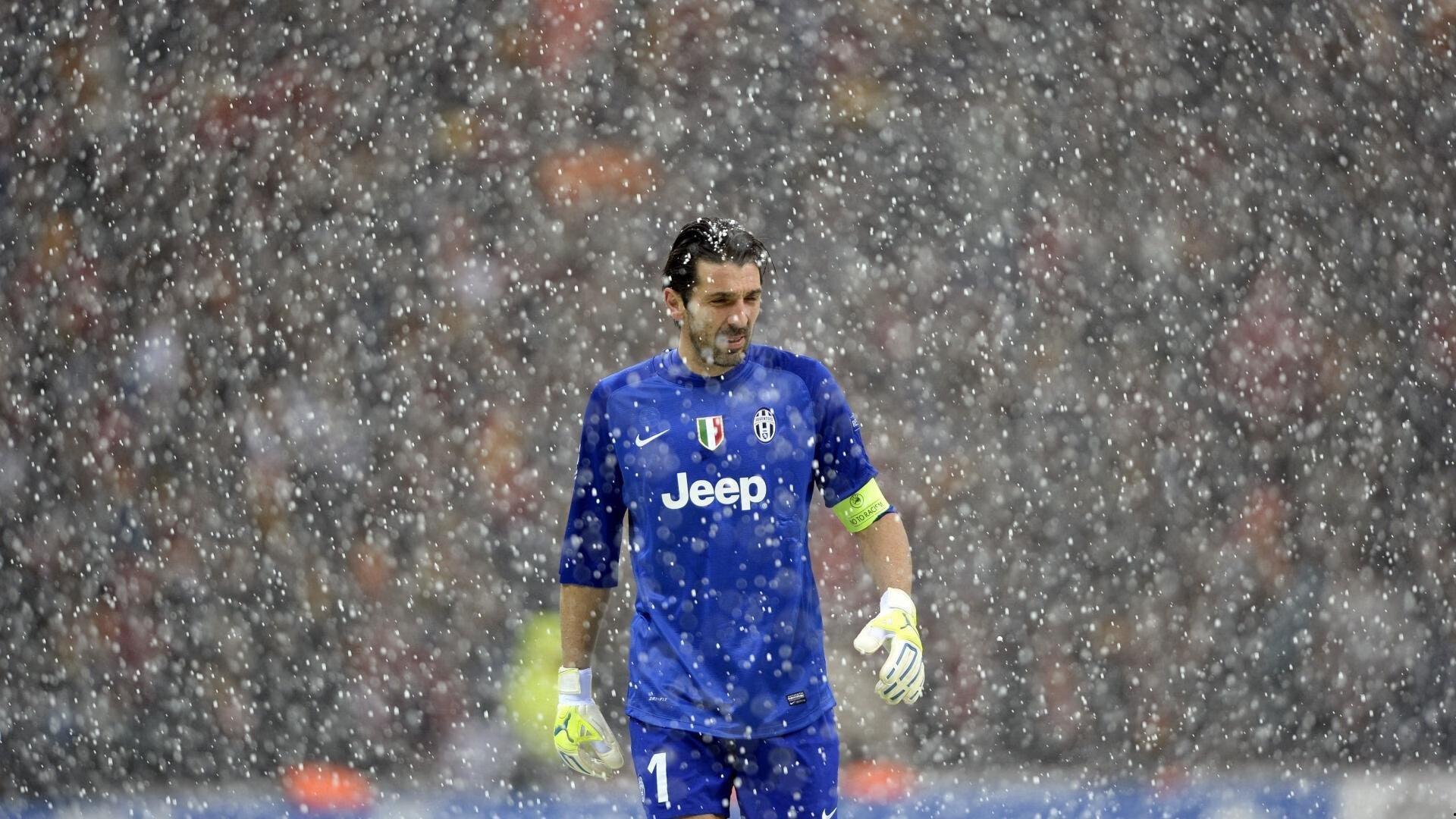 国足世预赛暂居小组次席 末两轮决战定乾坤 全胜即锁定十二强赛席位