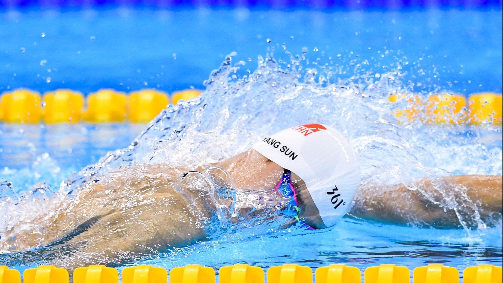 若昂首秀惊艳全场，哈维尔盛赞，这正是我们梦寐以求的9号！